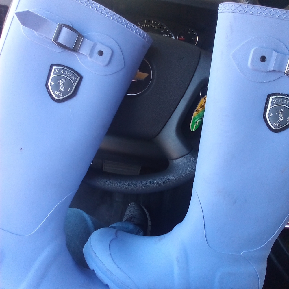 Brand New women's boots